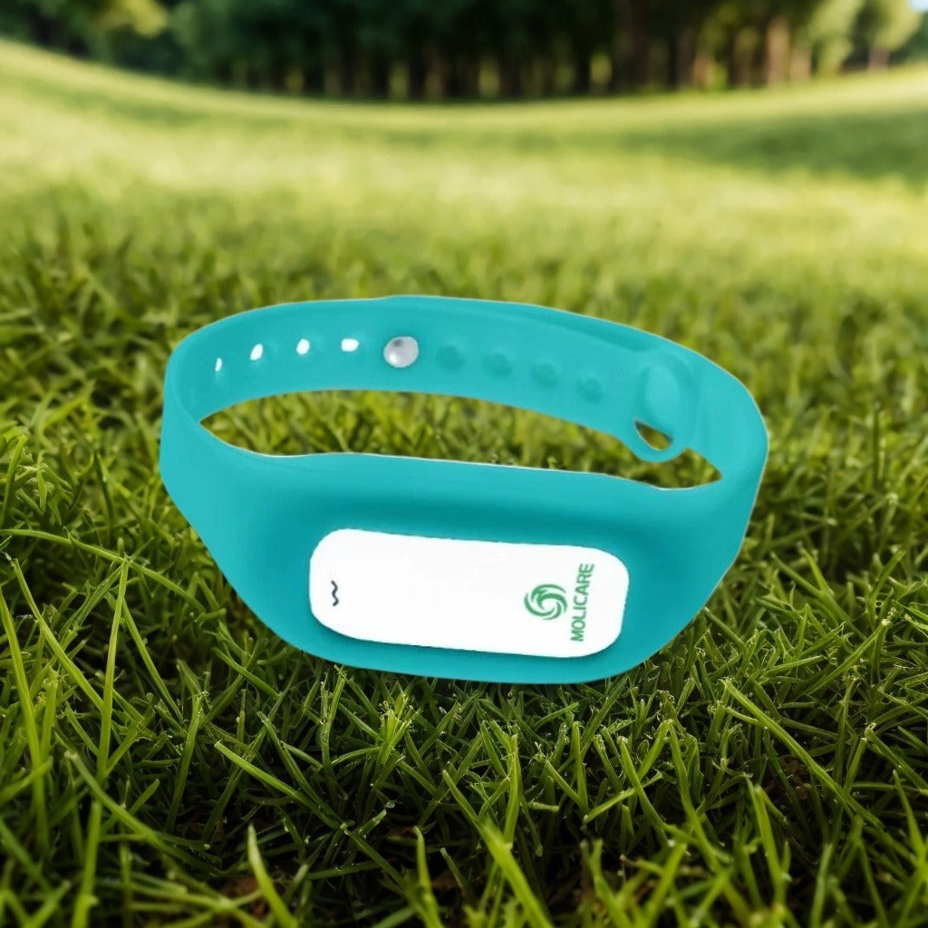 Smart Anti-snoring Device. It's Small And Portable, And Can Be Easily Activated With Just One Click, Giving You Peace Of Mind That You Can Stop Snoring Anytime, Anywhere.