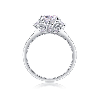 Starry Night Brilliance - A Fashionable And Luxurious Jewelry Piece Set With 2-carat Moissan Diamond S925 Sterling Silver And Platinum-plated Diamond