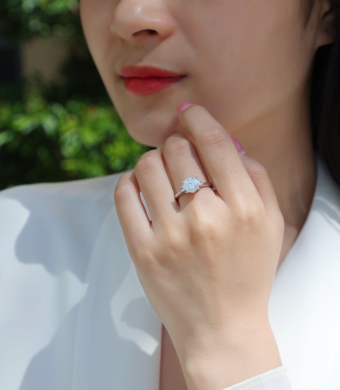 Starry Night Brilliance - A Fashionable And Luxurious Jewelry Piece Set With 2-carat Moissan Diamond S925 Sterling Silver And Platinum-plated Diamond