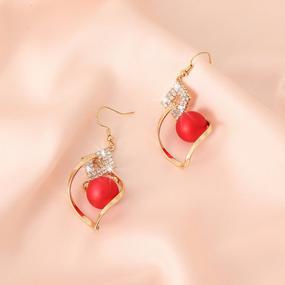 New 2025 Women's Fashionable Temperamental All-match Earrings